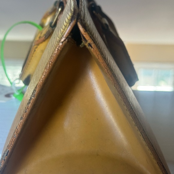 AUTHENTIC LOUIS VUITTON- SAC D'ÉPAULE LEATHER HANDBAG - Picture 11 of 14